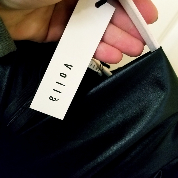 NWT VOILA Faux Leather Long Sleeve Rushed Front Wrap Mini Dress M - Picture 5 of 16